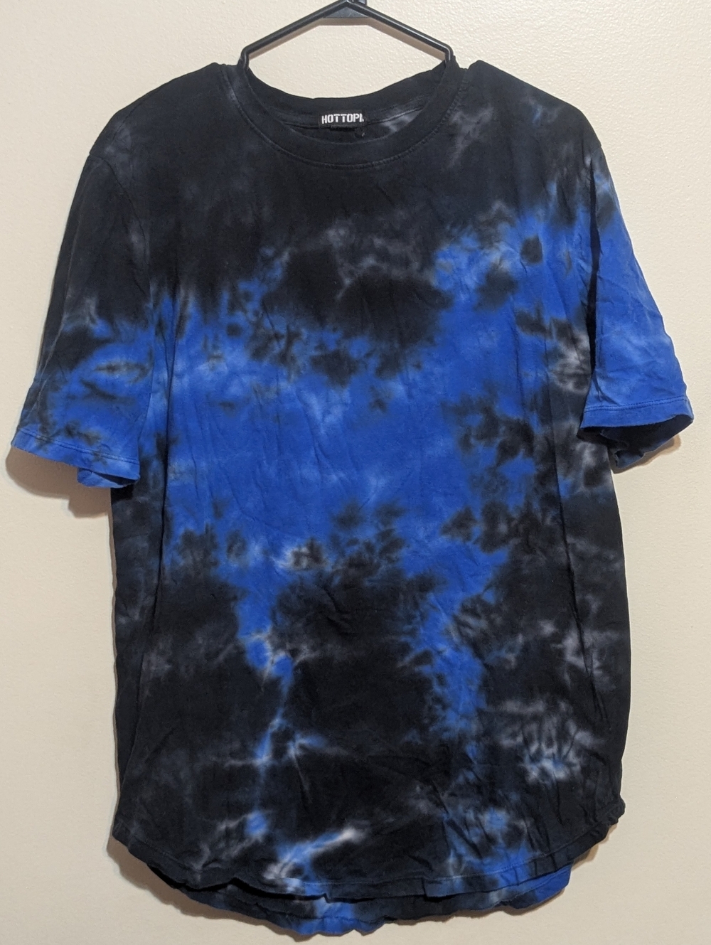 Hot Topic Blue Black Tie Dye Dolphin Hem Shirt